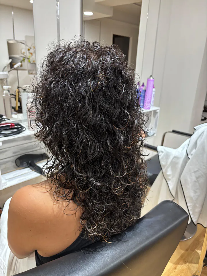Rizos naturales con volumen